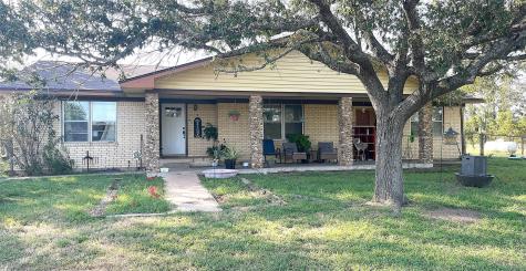 1080 County Road 213 Giddings TX 78942