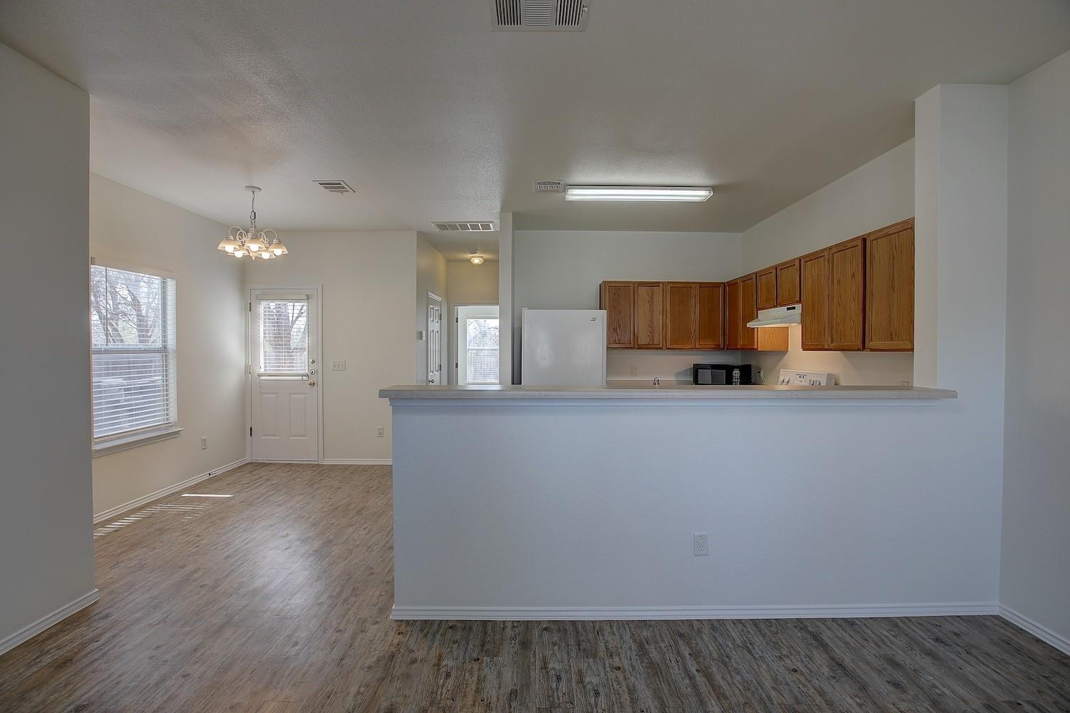 1102 E 3rd Street Georgetown TX 78626