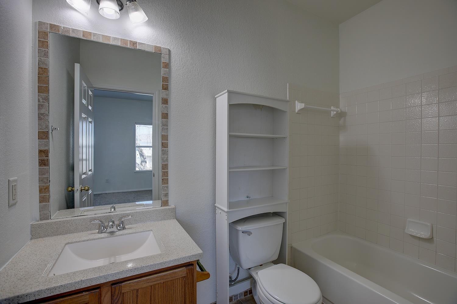 1102 E 3rd Street Georgetown TX 78626