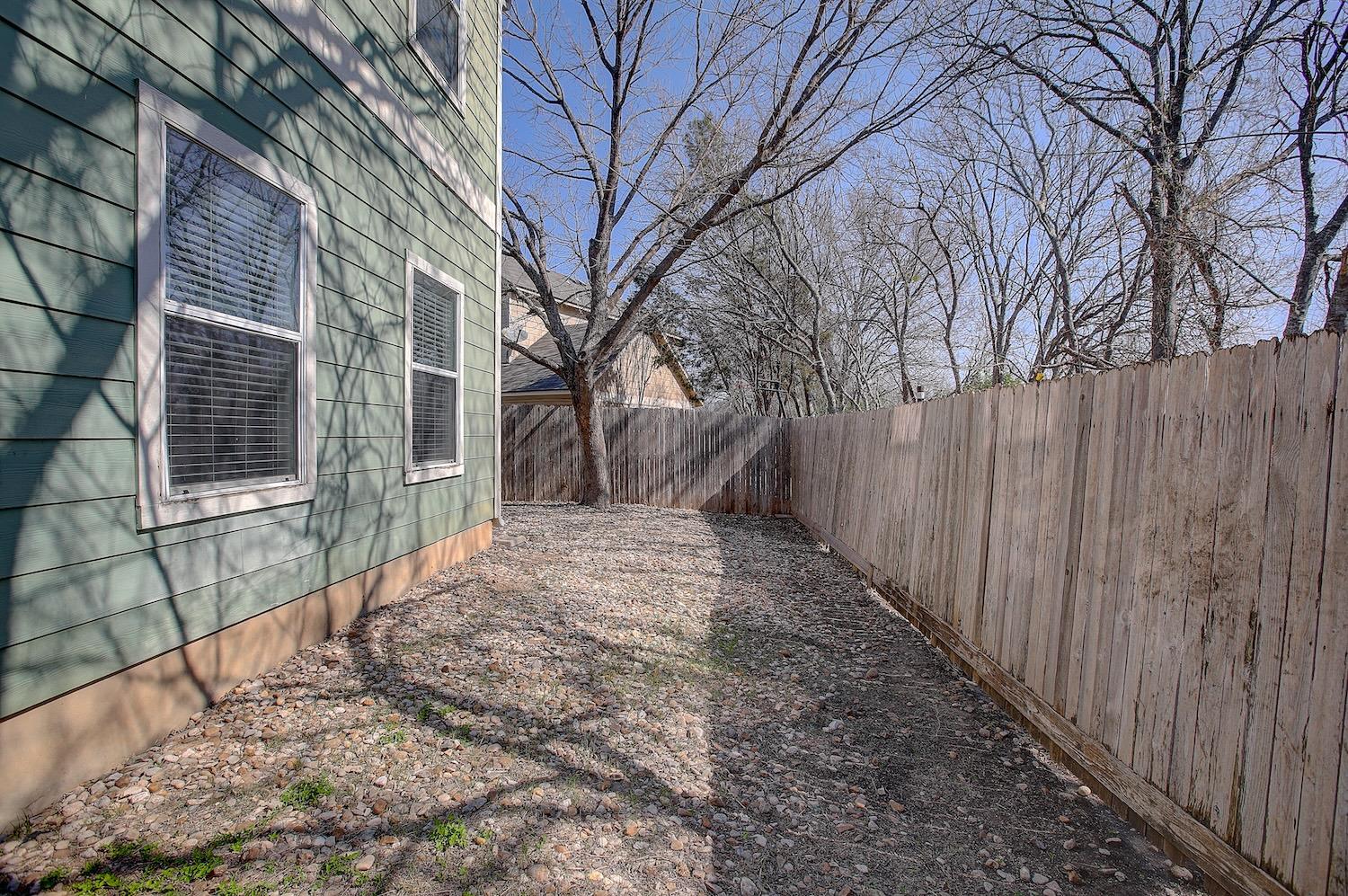 1102 E 3rd Street Georgetown TX 78626