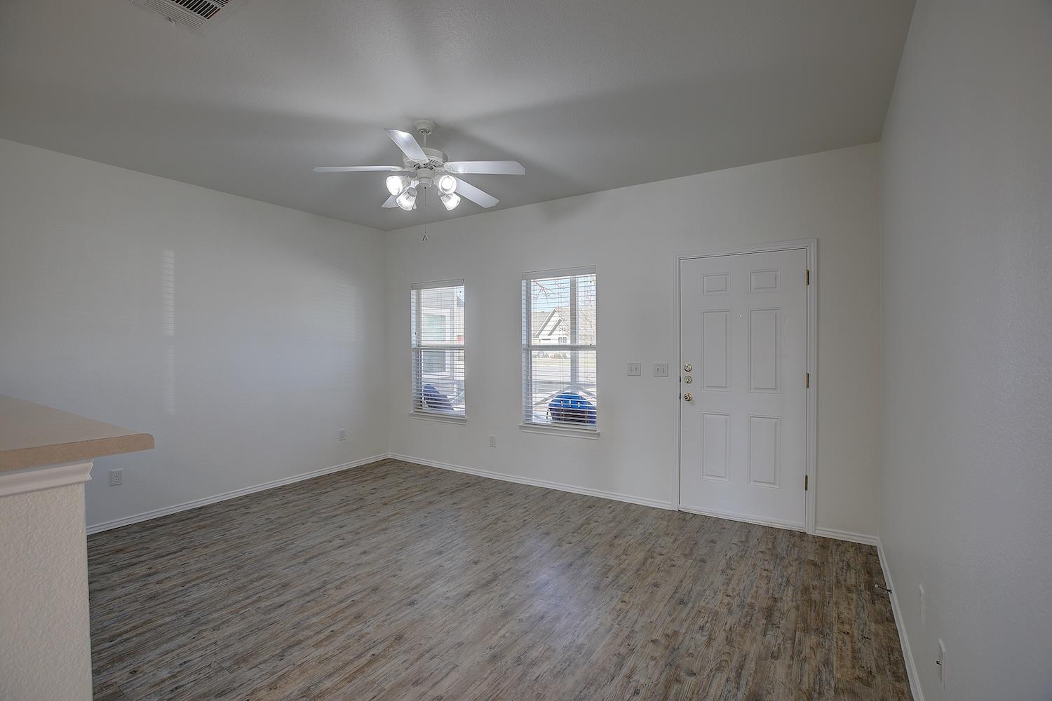 1102 E 3rd Street Georgetown TX 78626