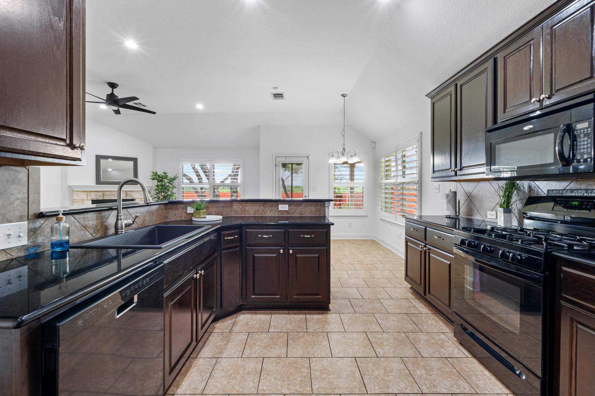 700 Walsh Hill Trail Cedar Park TX 78613