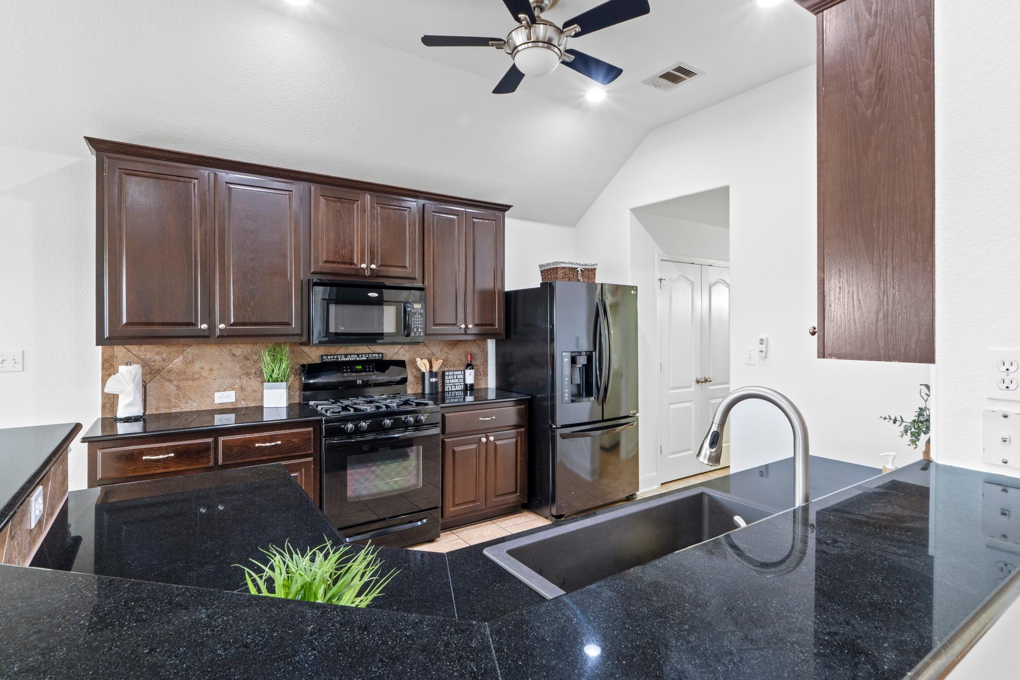 700 Walsh Hill Trail Cedar Park TX 78613