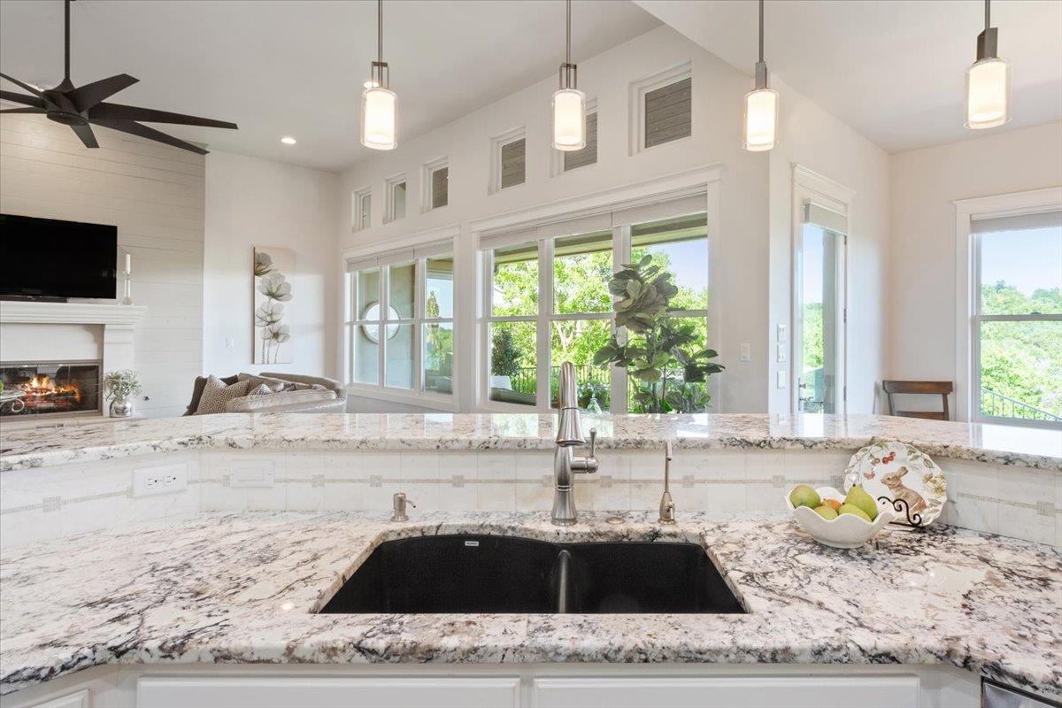 2501 Woodbine Circle Georgetown TX 78628