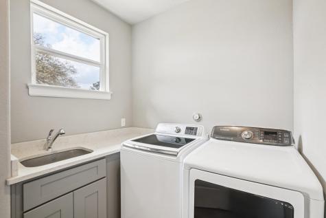 23601 Old Ferry Road Spicewood TX 78669