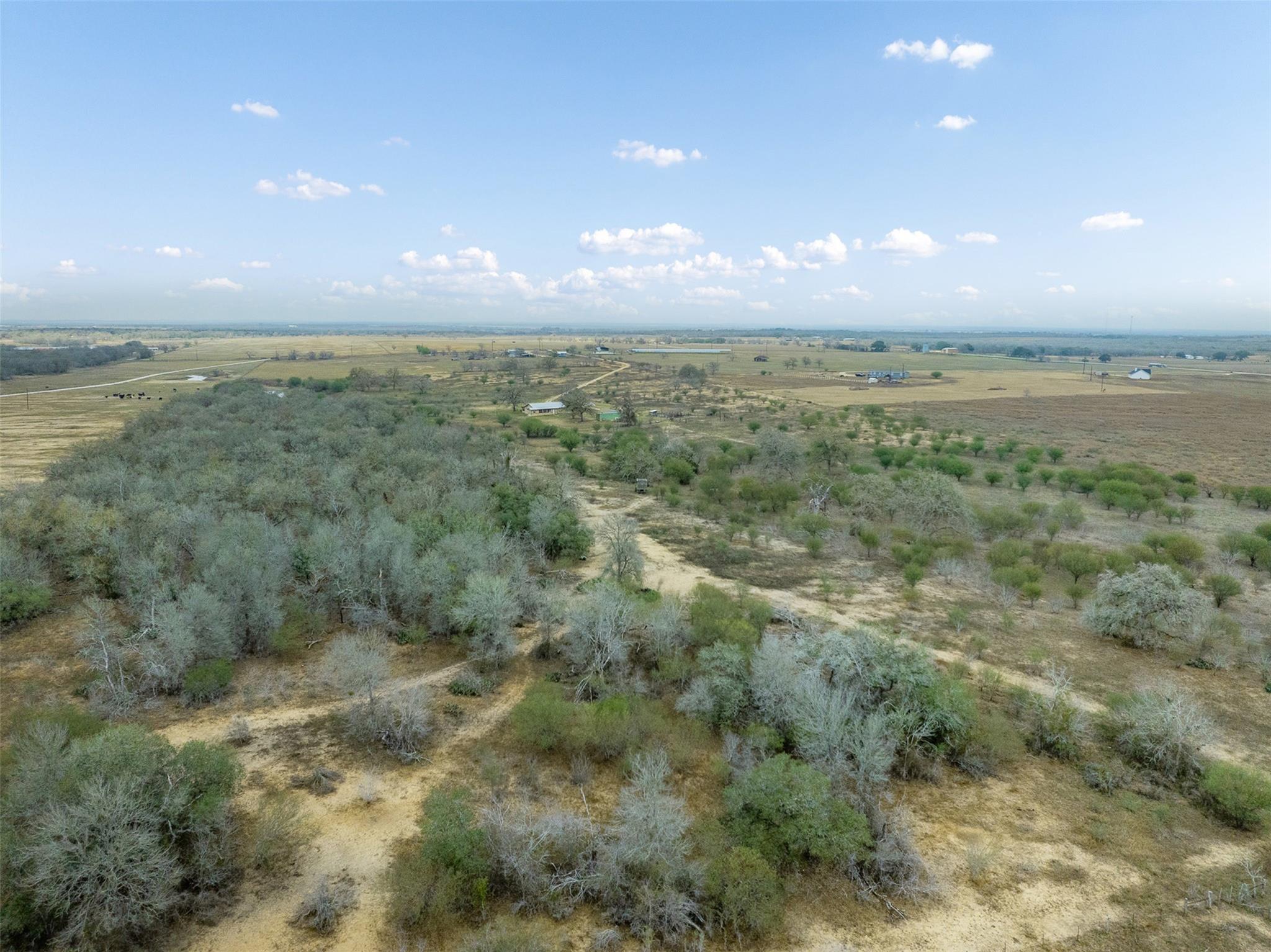 4025 County Road 284 Harwood TX 78632