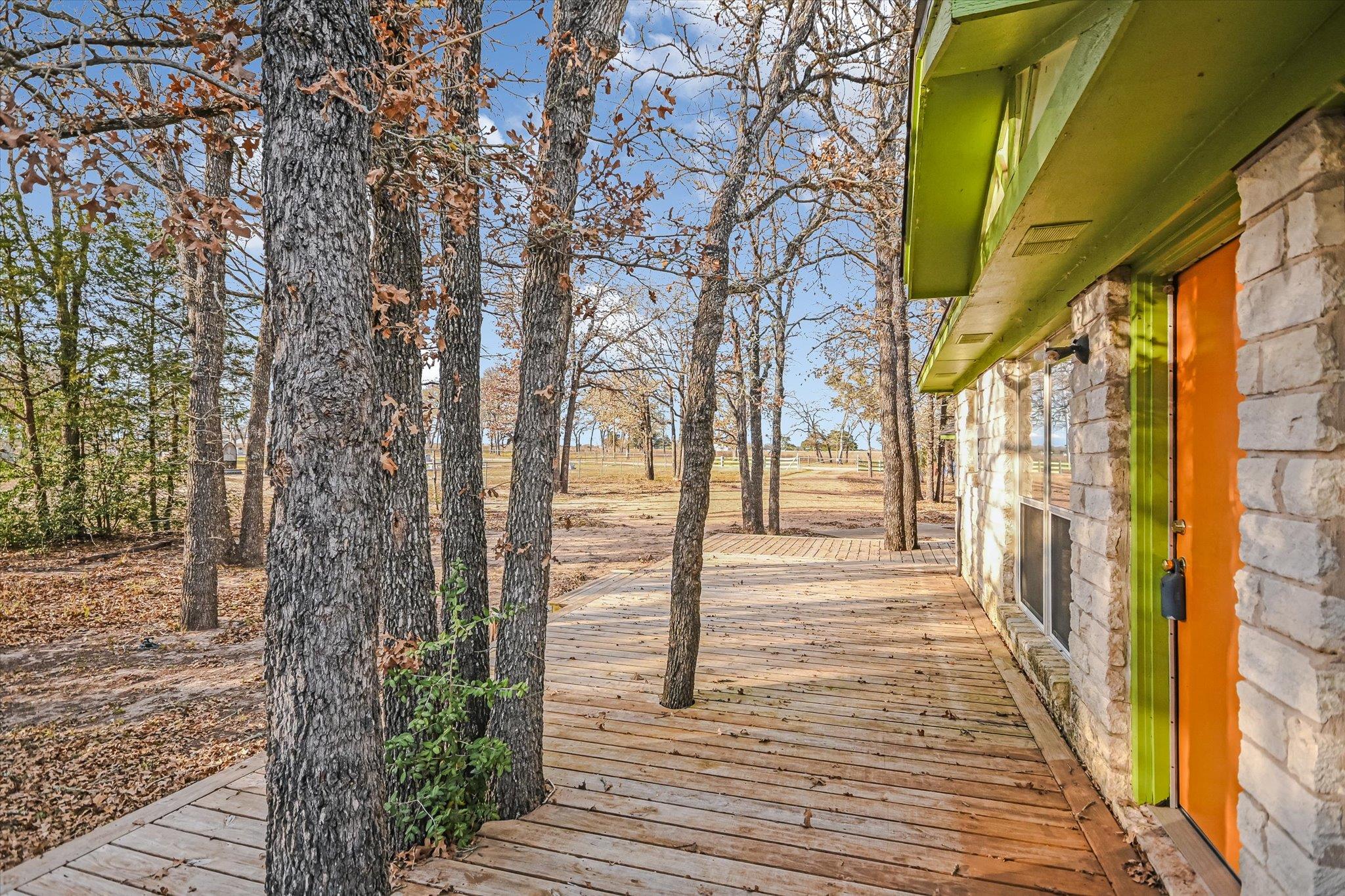 309 Stolle Lane Flatonia TX 78941