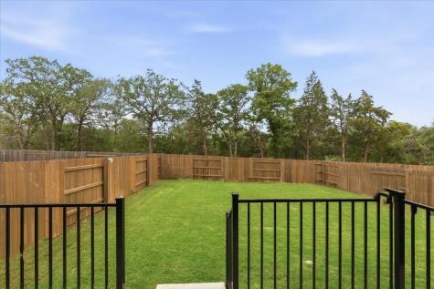136 Maravillas Bend Bastrop TX 78602
