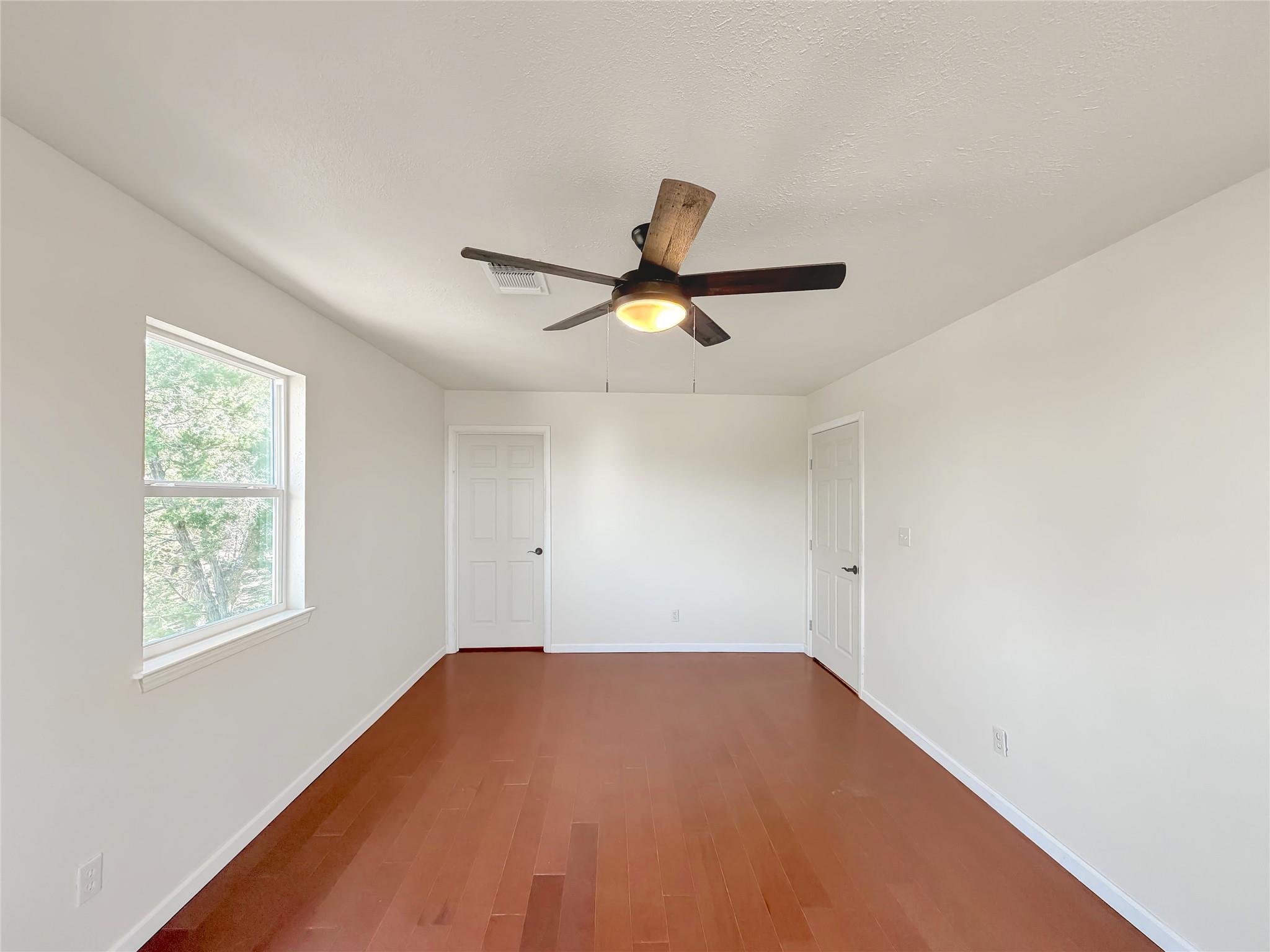 614 Red Oak Woods Canyon Lake TX 78133