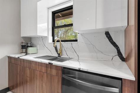 1003 Fauntleroy Trail Austin TX 78758