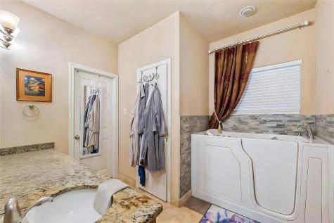 21201 Kiowa Cove Lago Vista TX 78645