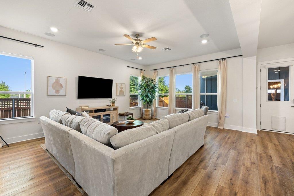5009 Camacho Street Austin TX 78723