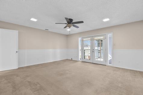 81 Family Circle Hutto TX 78634