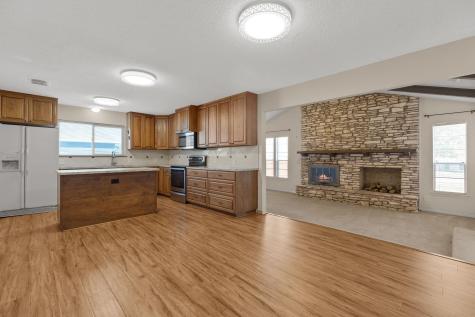 81 Family Circle Hutto TX 78634