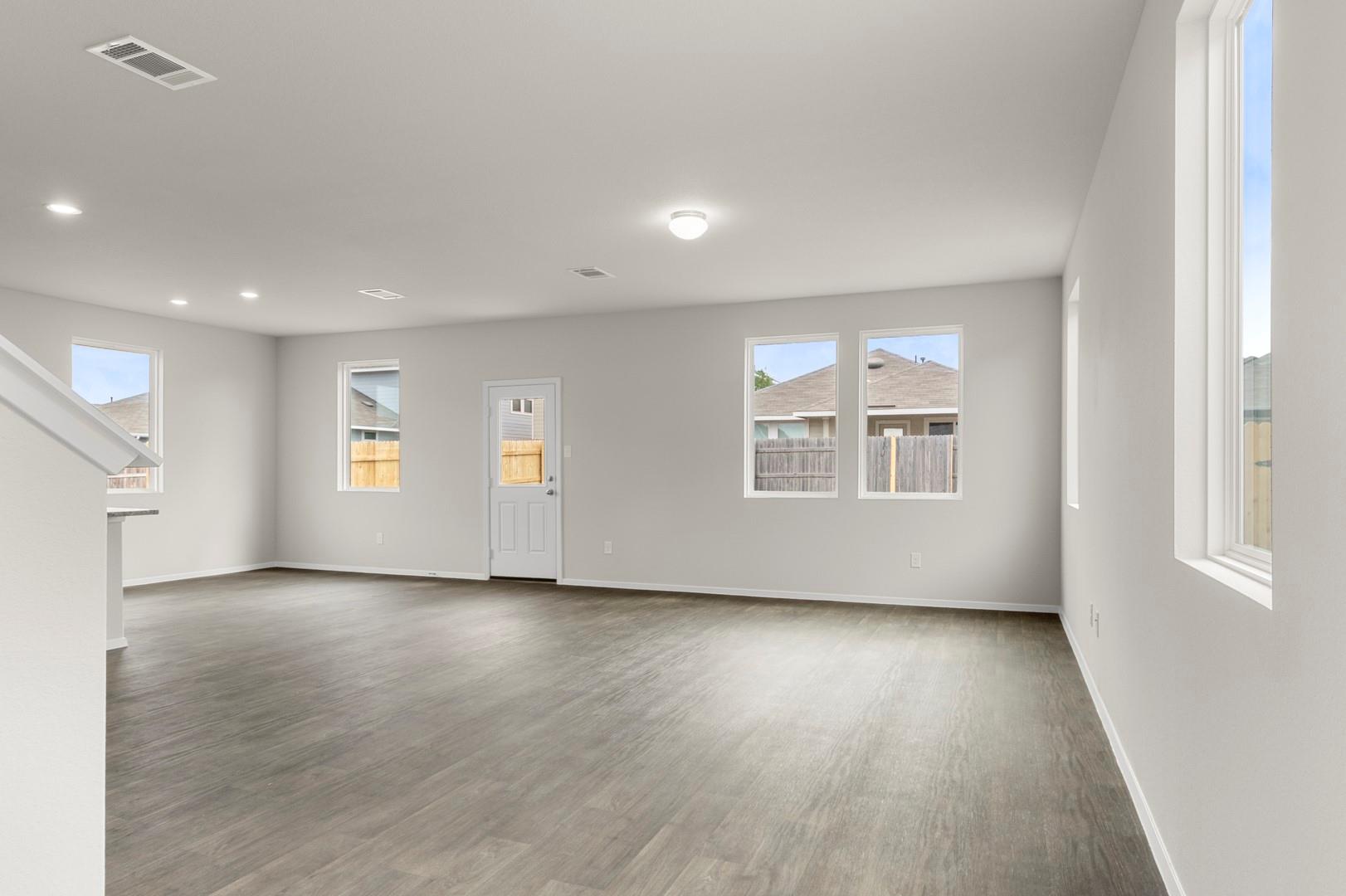 305 Jade Street Maxwell TX 78656
