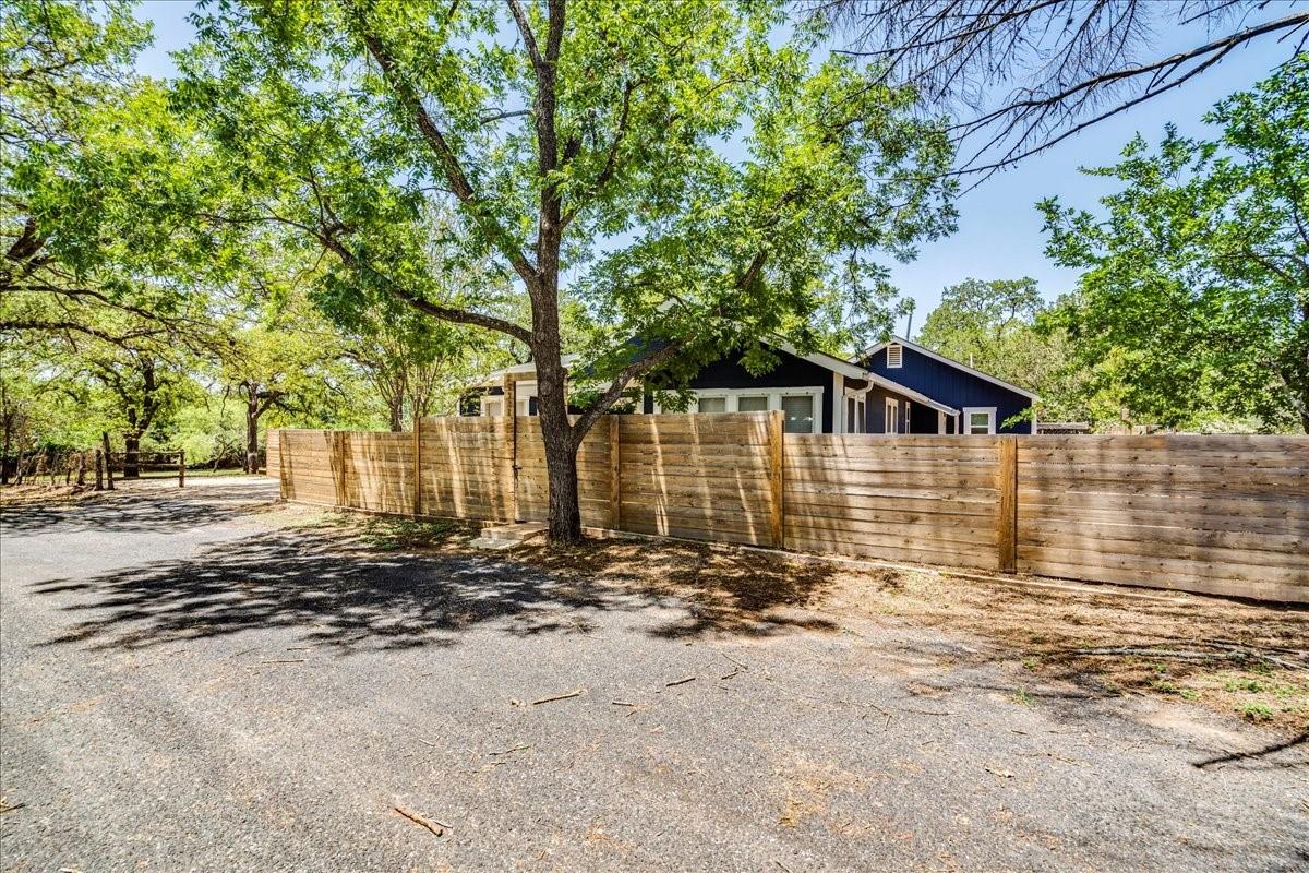506 Shaw Avenue Fredericksburg TX 78624