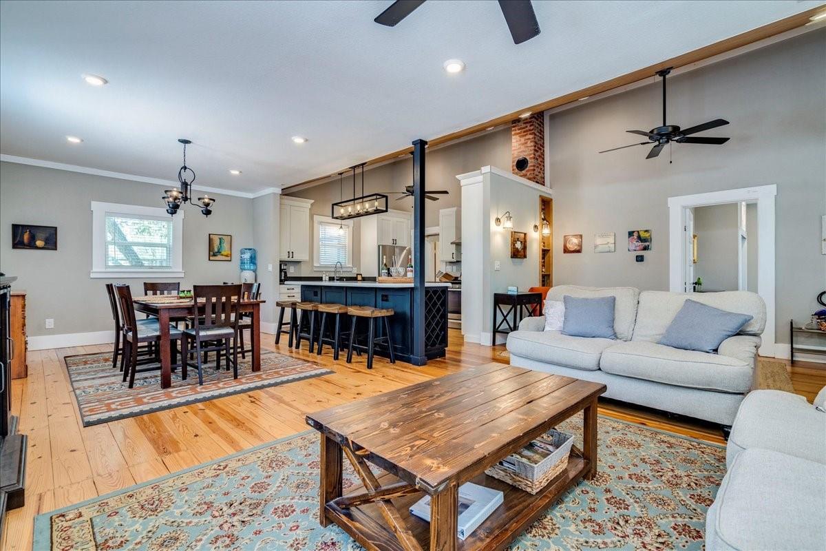 506 Shaw Avenue Fredericksburg TX 78624