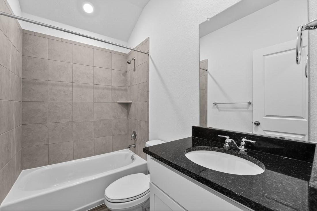 14130 Edna Maxine Walk Del Valle TX 78617