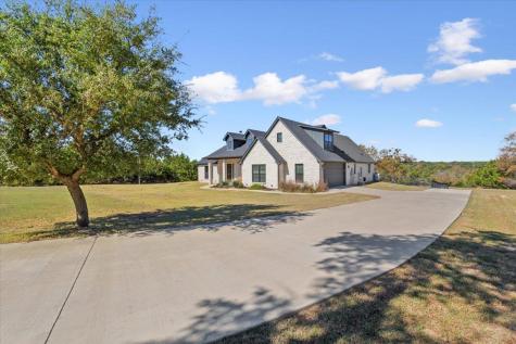 1250 E Creekview Drive Salado TX 76571