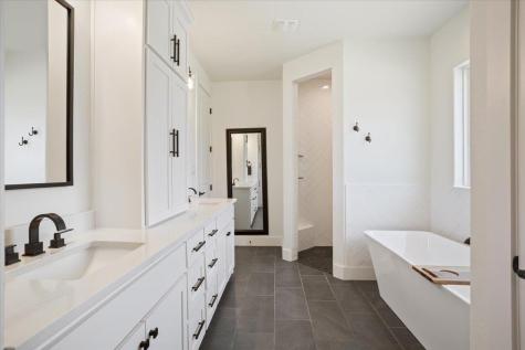 1250 E Creekview Drive Salado TX 76571