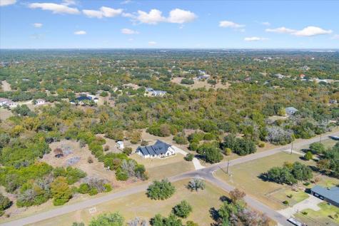 1250 E Creekview Drive Salado TX 76571