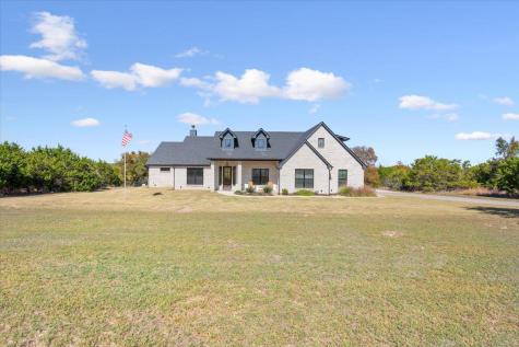 1250 E Creekview Drive Salado TX 76571