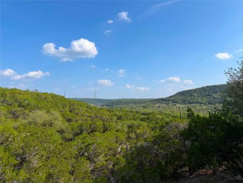 1362 Rockmoor Canyon Lake TX 78133