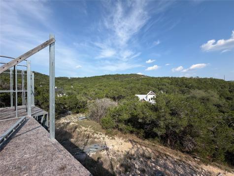 1362 Rockmoor Canyon Lake TX 78133