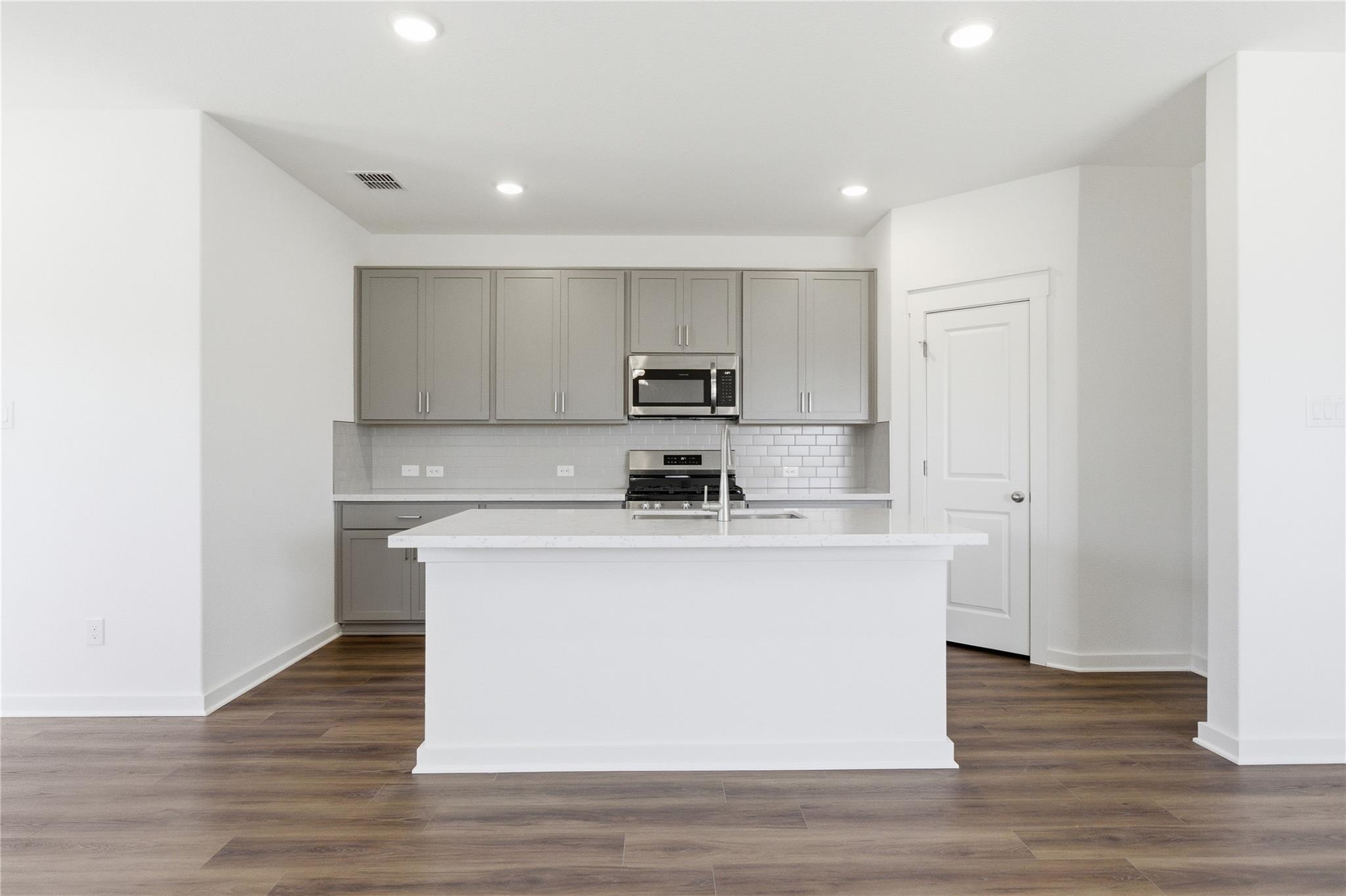 150 Oriole Street Kyle TX 78640