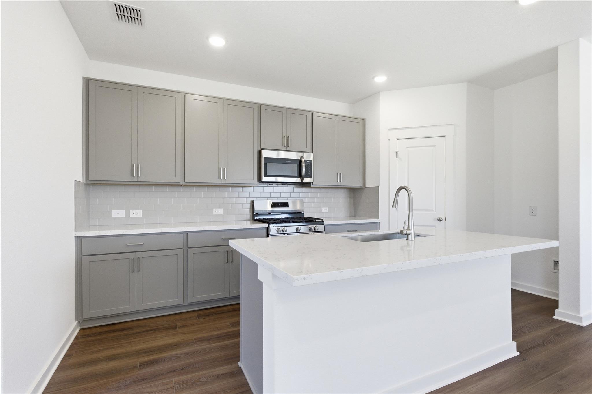 150 Oriole Street Kyle TX 78640