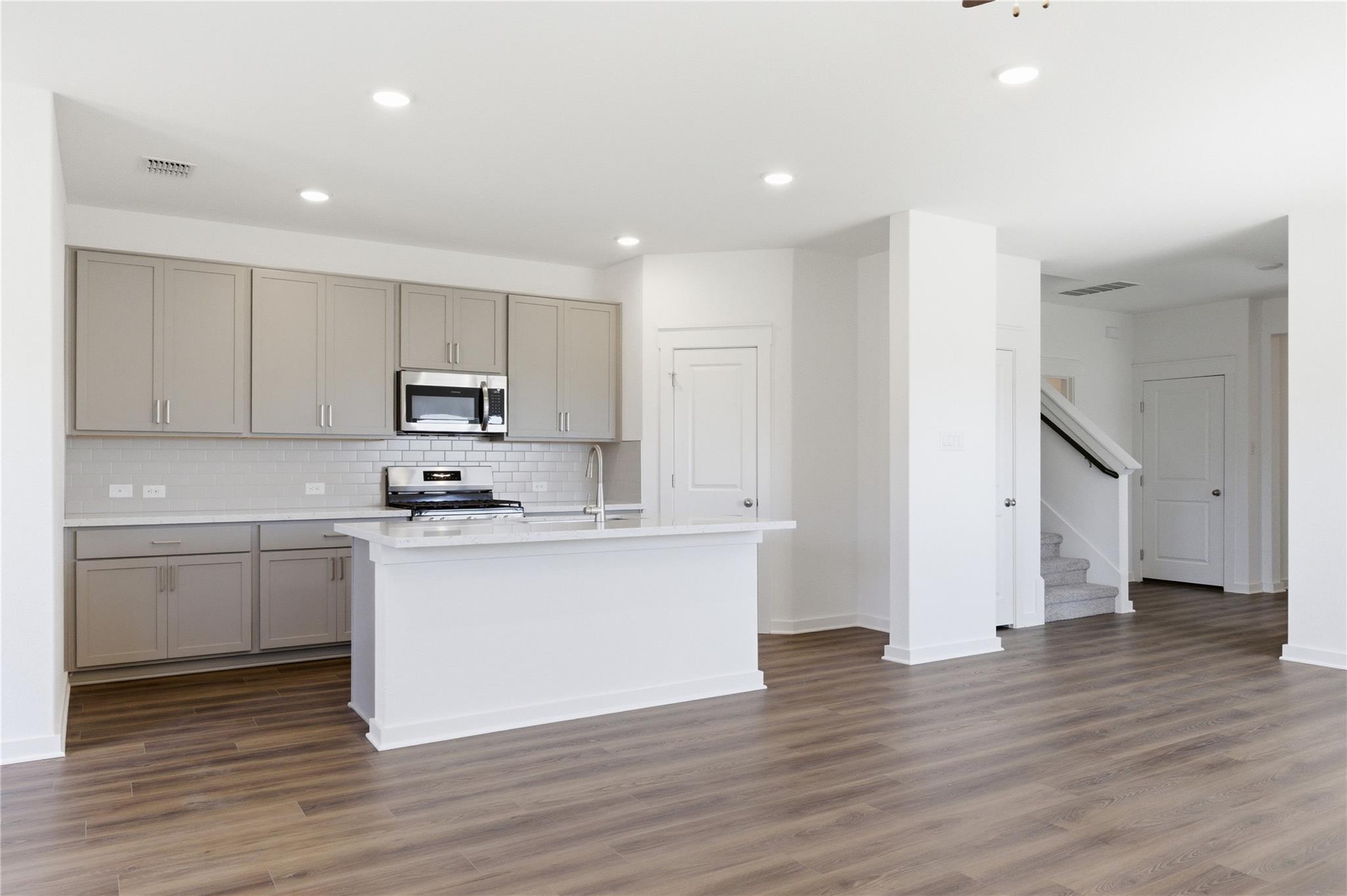 150 Oriole Street Kyle TX 78640