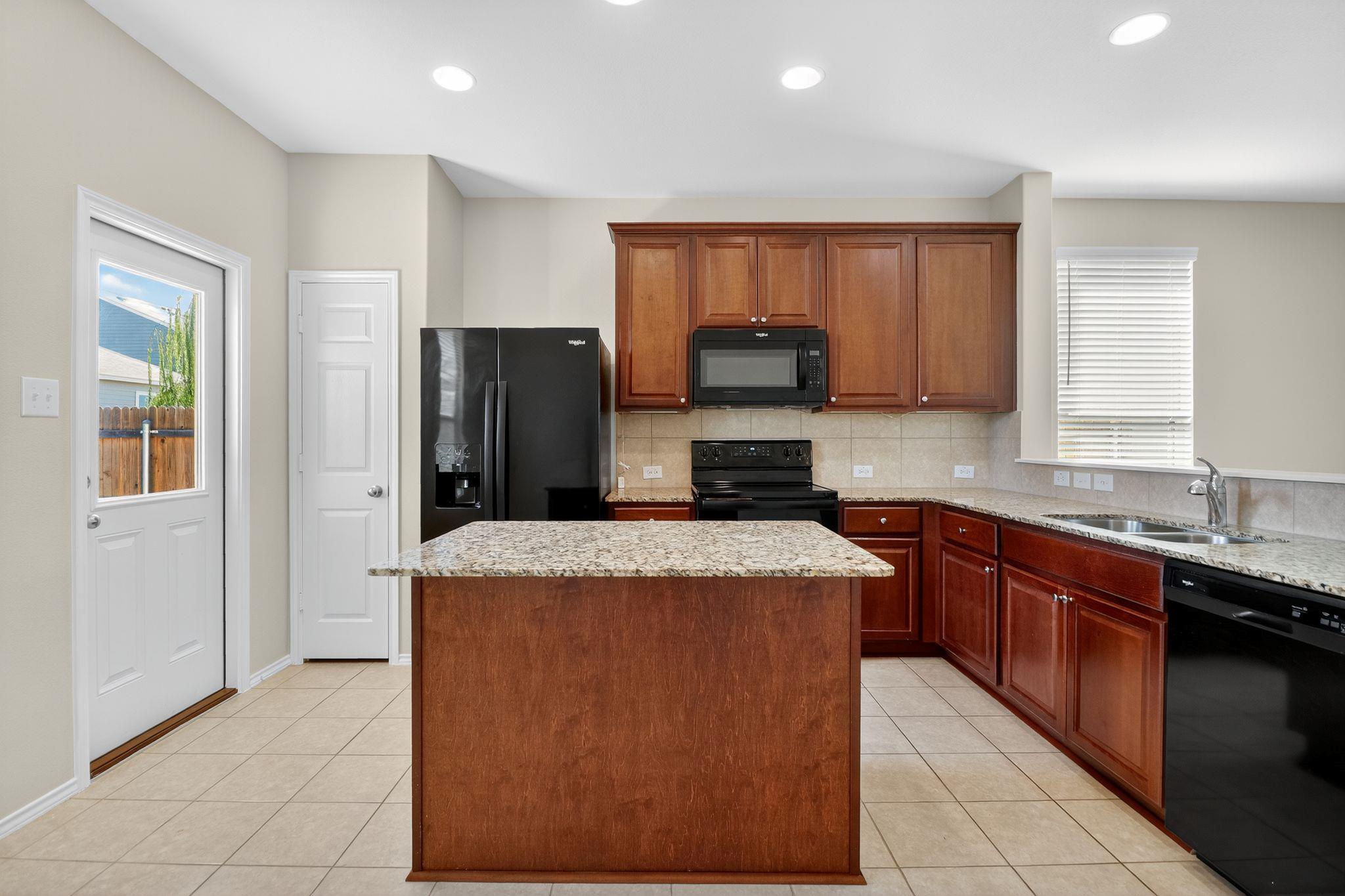 137 Miracle Drive Jarrell TX 76537