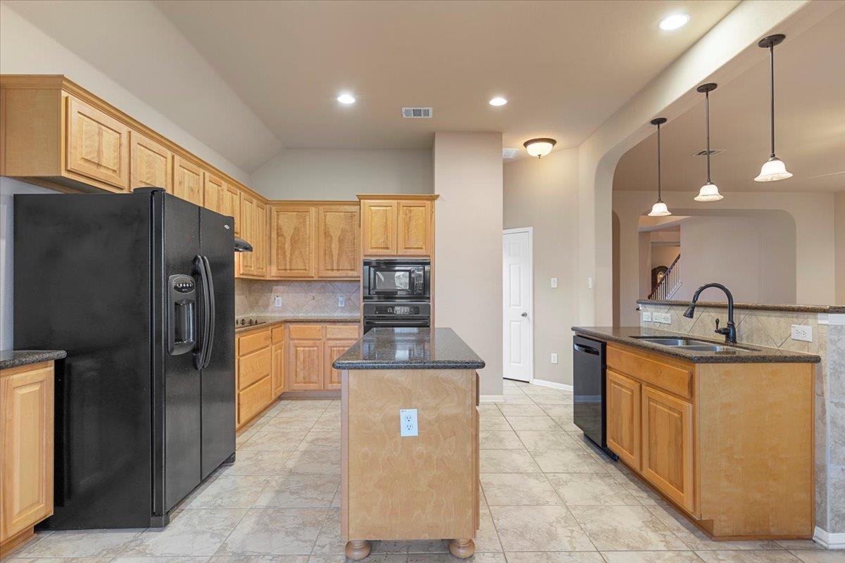 19536 Vilamoura Street Pflugerville TX 78660