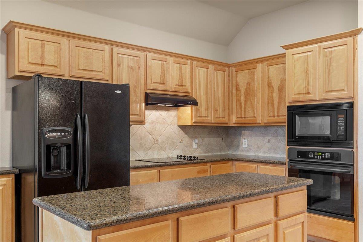 19536 Vilamoura Street Pflugerville TX 78660
