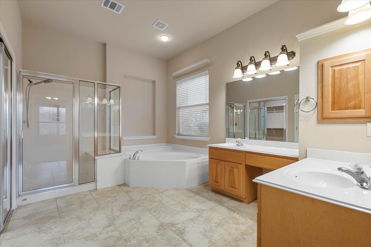 19536 Vilamoura Street Pflugerville TX 78660