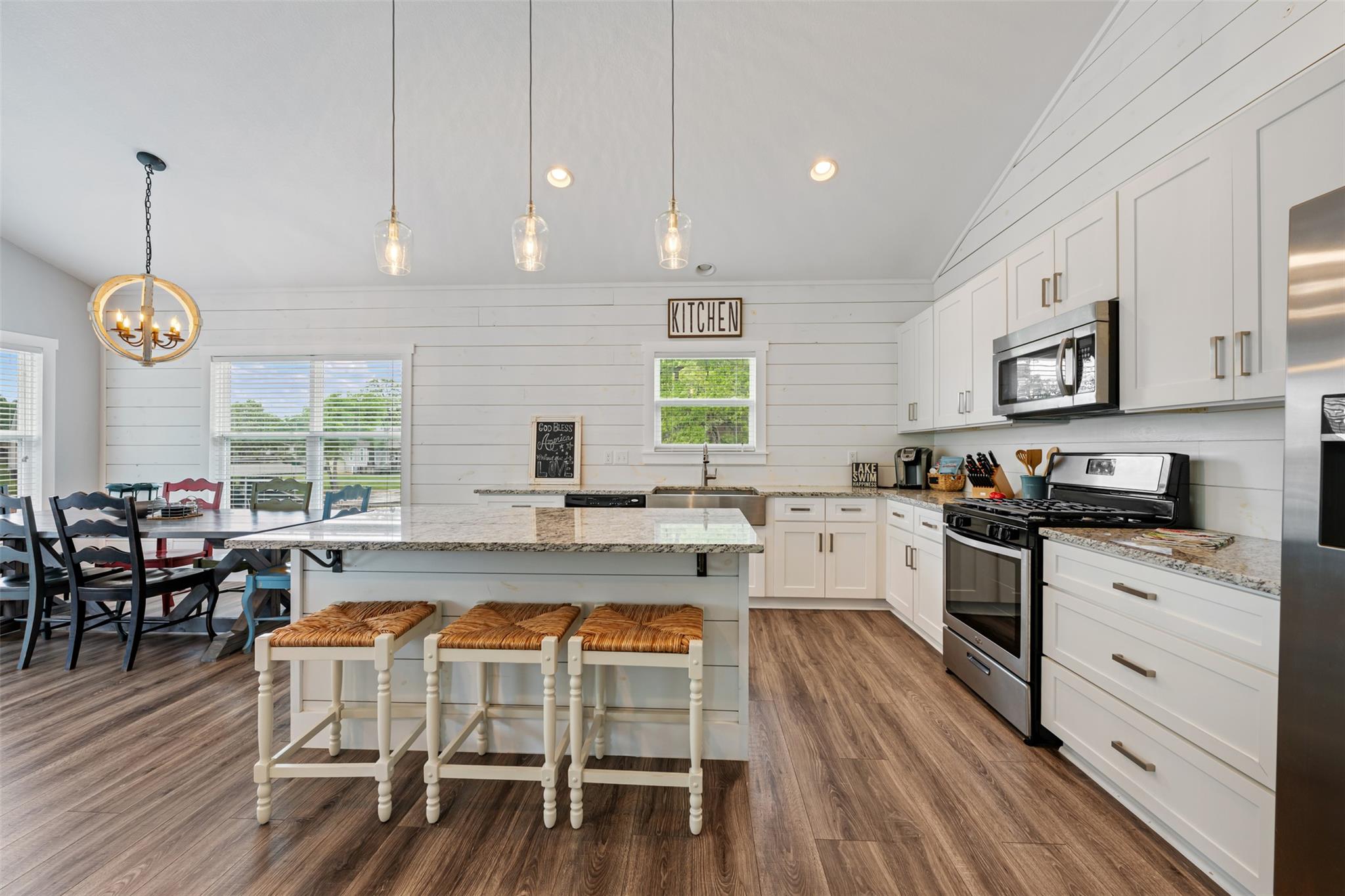 1016 Sherwood Forest Drive Granite Shoals TX 78654