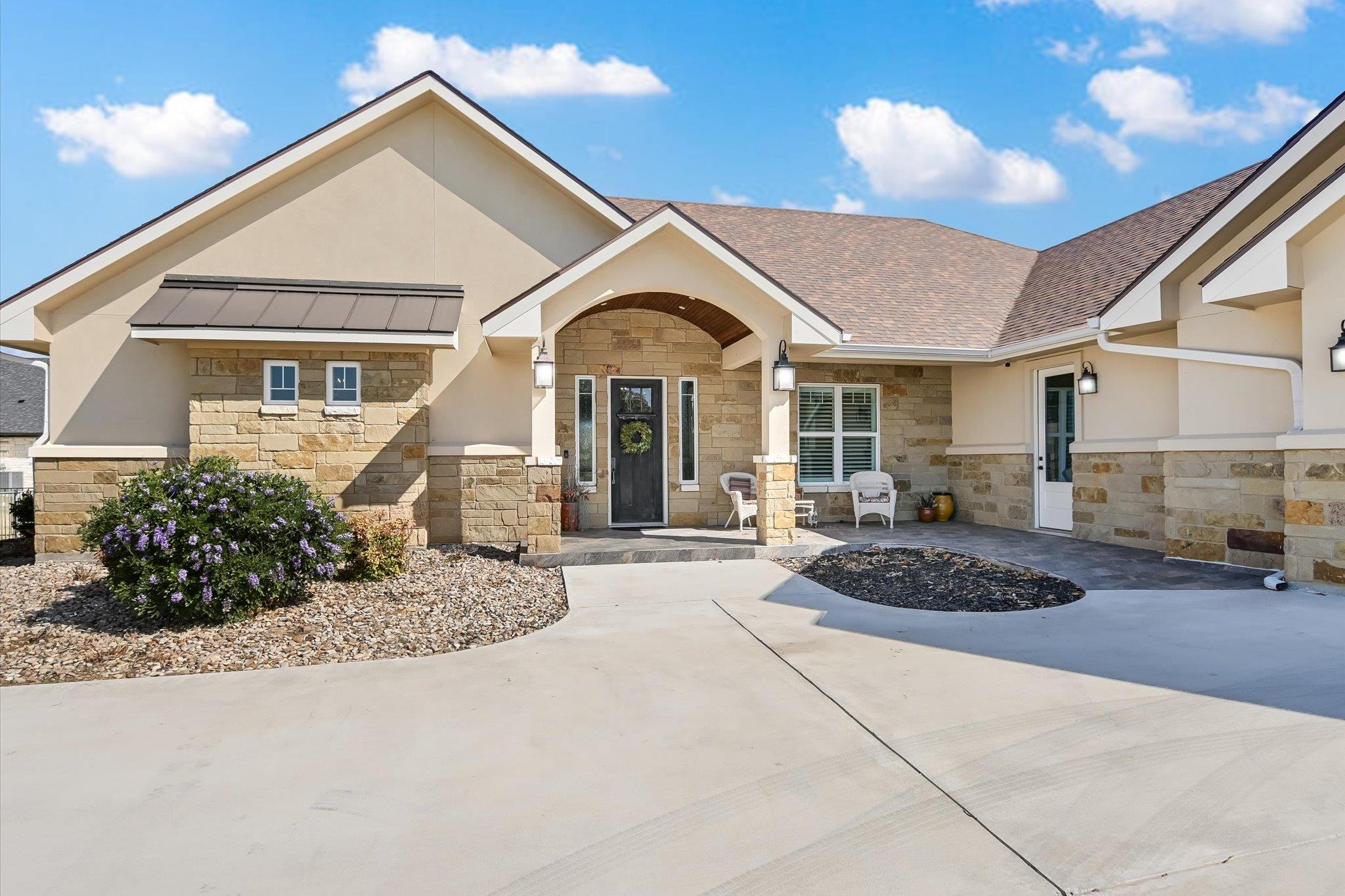 106 Rangeway Circle Kingsland TX 78639