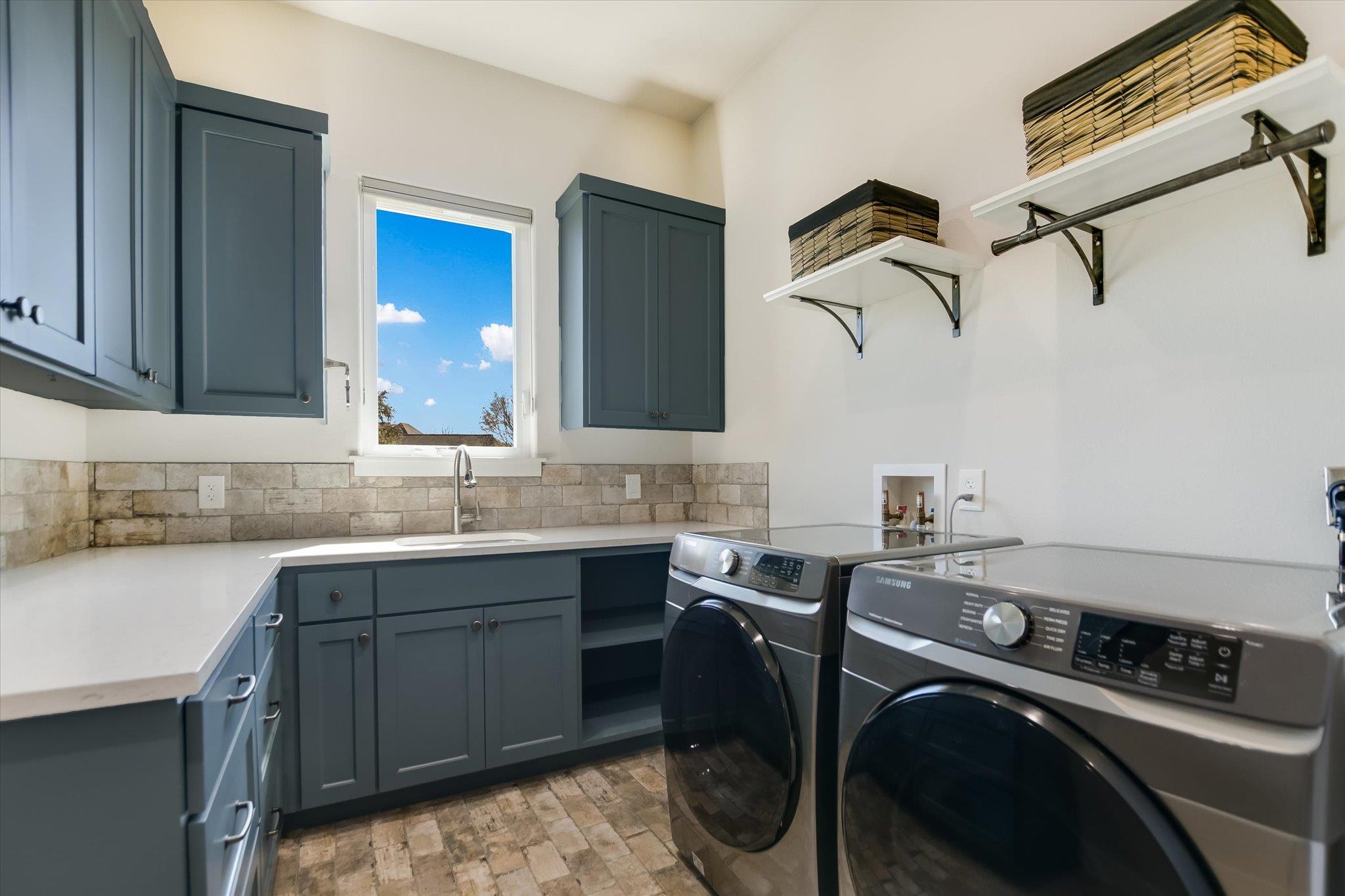 106 Rangeway Circle Kingsland TX 78639
