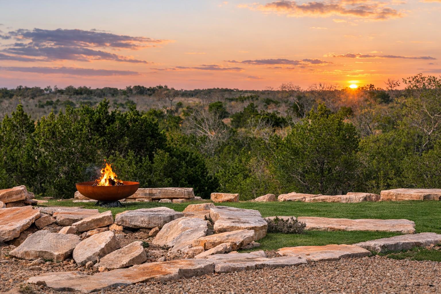 582 Delaware Creek Road Blanco TX 78006