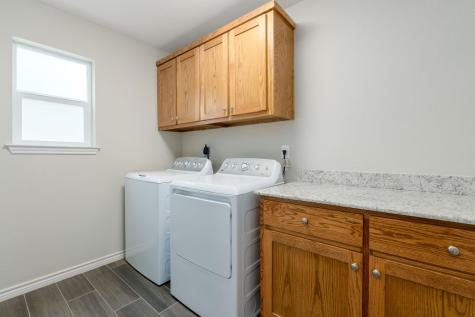 320 Sunrise Hills Lampasas TX 76550