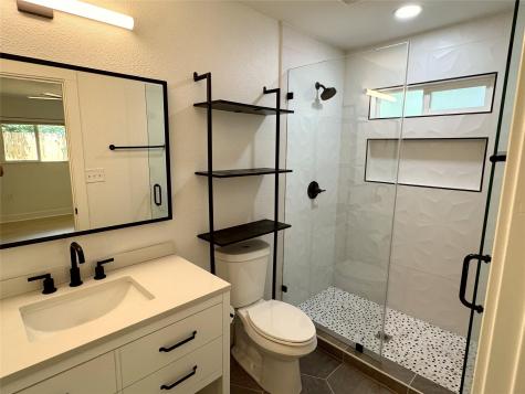 5002 Glencoe Circle Austin TX 78745