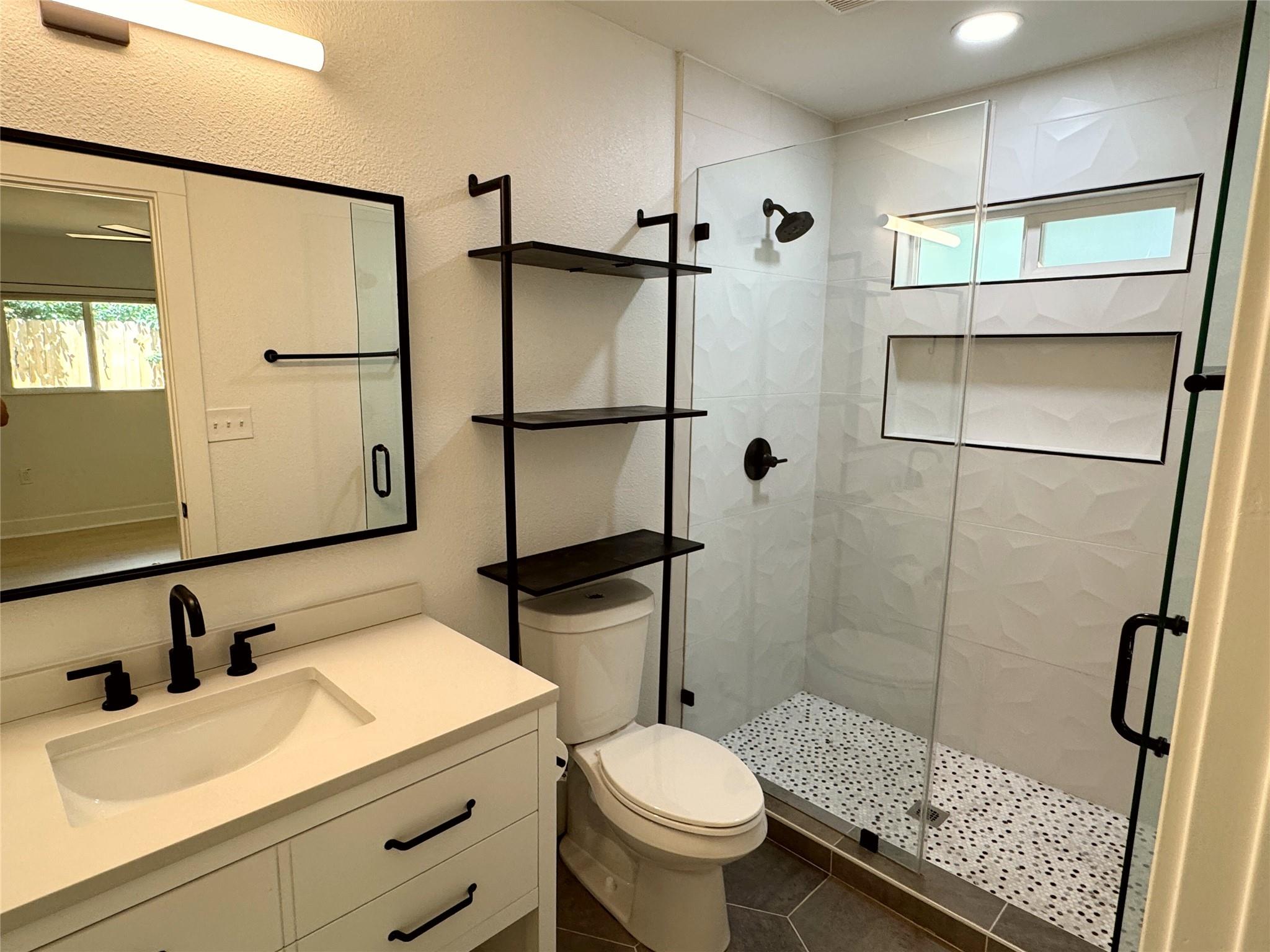 5002 Glencoe Circle Austin TX 78745