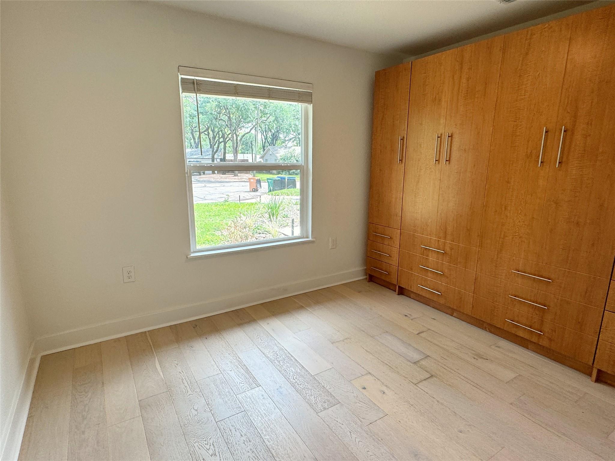 5002 Glencoe Circle Austin TX 78745