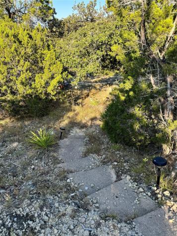 108 Oak Ridge Dripping Springs TX 78620