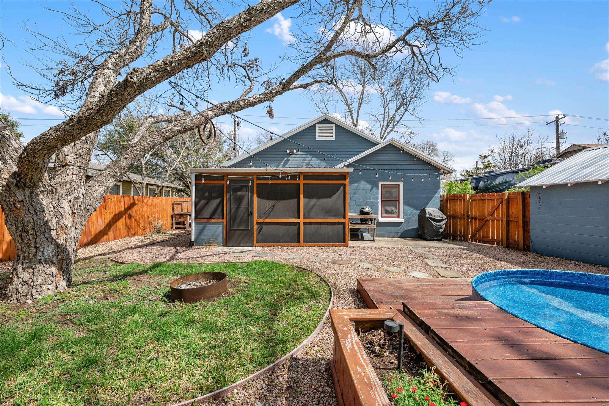 1218 S Myrtle Street Georgetown TX 78626