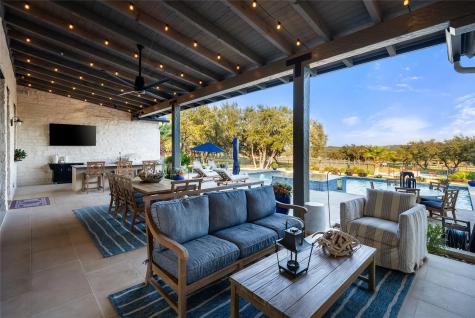 945 Rivercliff Drive Spicewood TX 78669