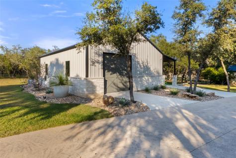 945 Rivercliff Drive Spicewood TX 78669
