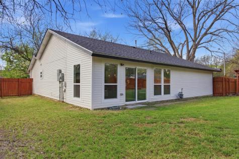 304 Loganberry Court Austin TX 78745