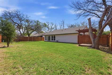 304 Loganberry Court Austin TX 78745