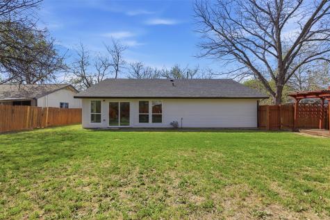 304 Loganberry Court Austin TX 78745